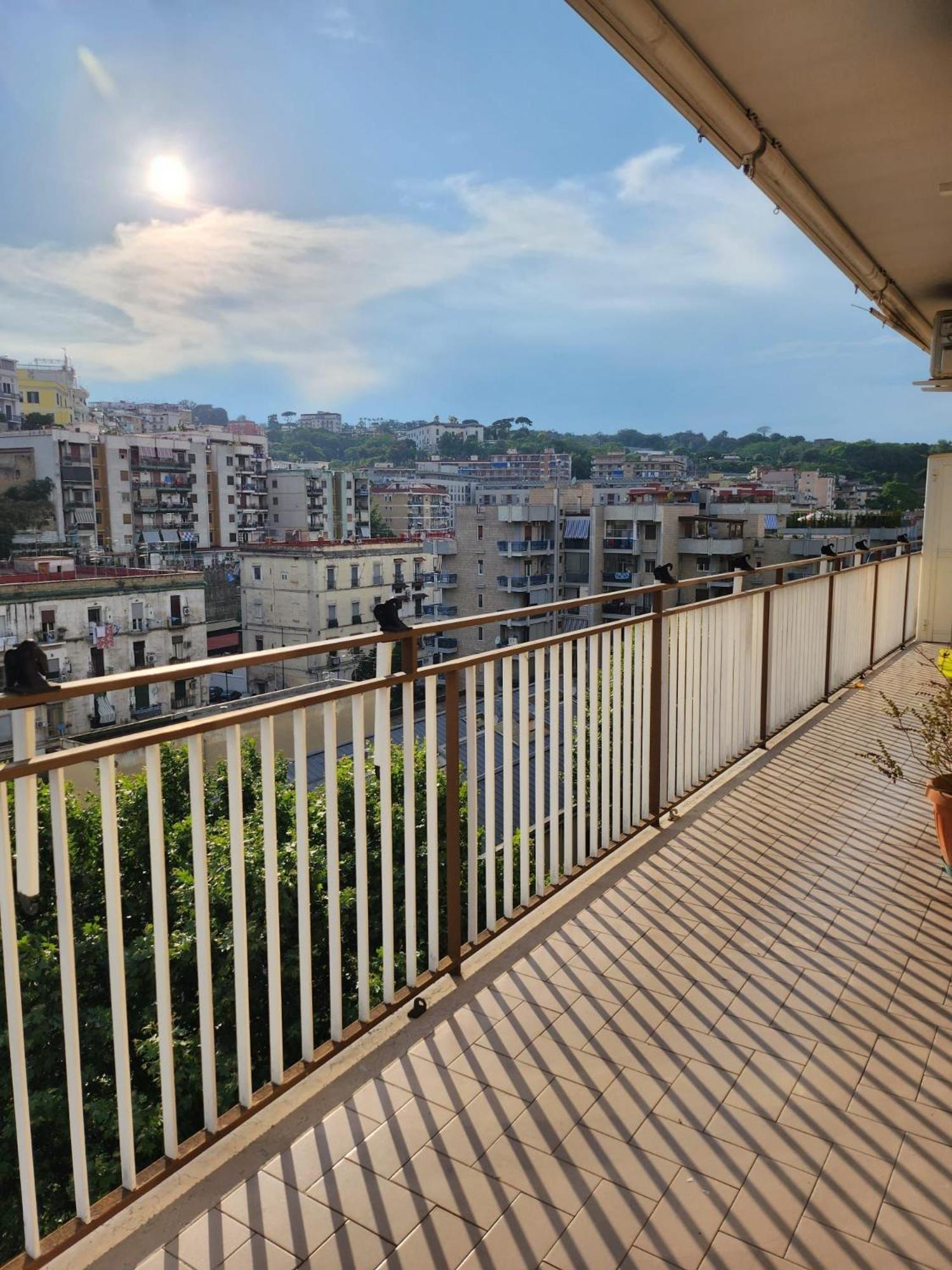 Affittacamere Easyhomeinnaples 3*
